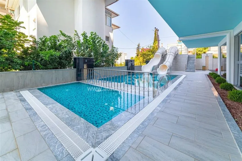Apartment 1+1 with furniture, glazed balcony and mountain views, Mahmutlar district — Alanya 5