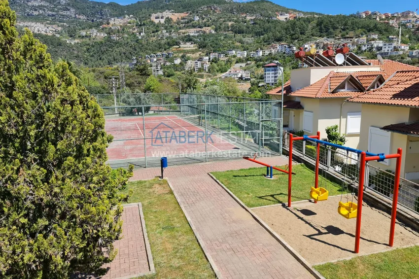 Two-story 2+1 villa in Alanya in a mountain cottage complex, the area is open for a residence permit 7