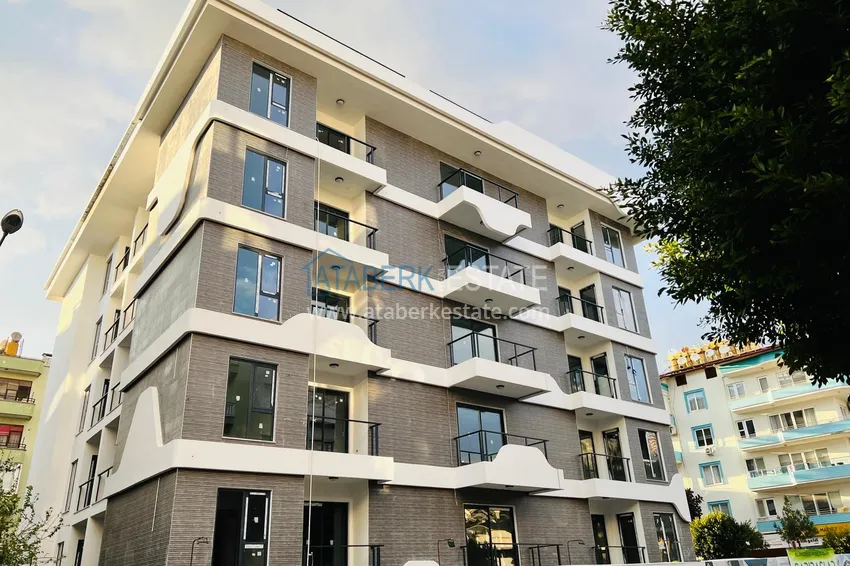 One bedroom apartment in the center of Alanya, 250 meters from the sea 3 