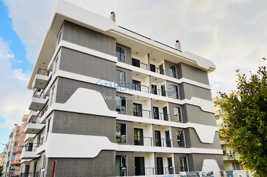One bedroom apartment in the center of Alanya, 250 meters from the sea 4 