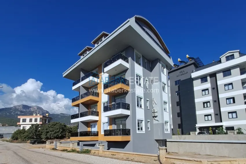 One bedroom apartment with new furniture and mountain views - Oba district, Alanya 2 