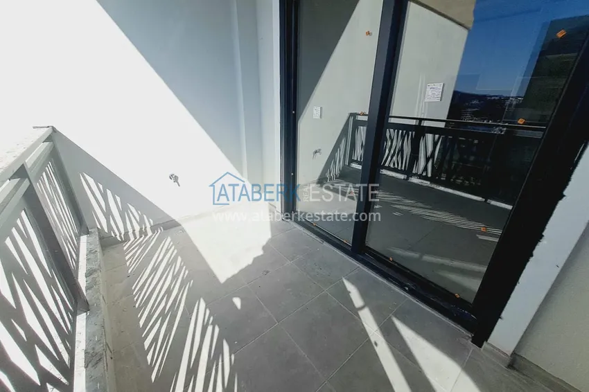 Purchase 1+1 apartment in Alanya with sea view - premium residential complex in Avsallar 7