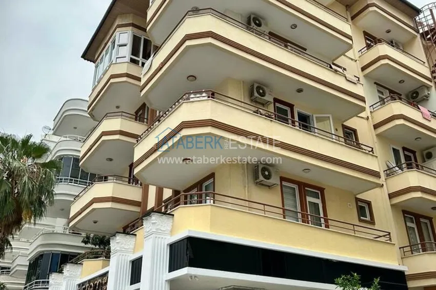 Jednopokojowy apartament z meblami w centrum Alanyi — centralny targ rybny 2