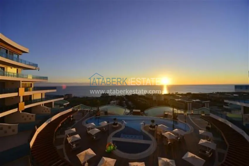 Premium apartment with guaranteed income in a residence with a 5-star hotel concept — Konakli, Alanya 1