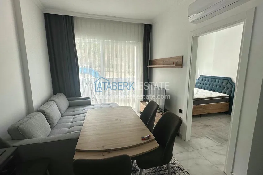 Purchase Furnished one-bedroom apartment from the owner in Alanya, Avsallar district 5 