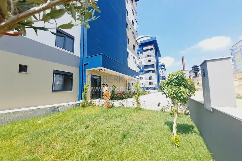 Finely finished one-bedroom apartment in a complex with luxurious infrastructure — Alanya, Payallar district 13