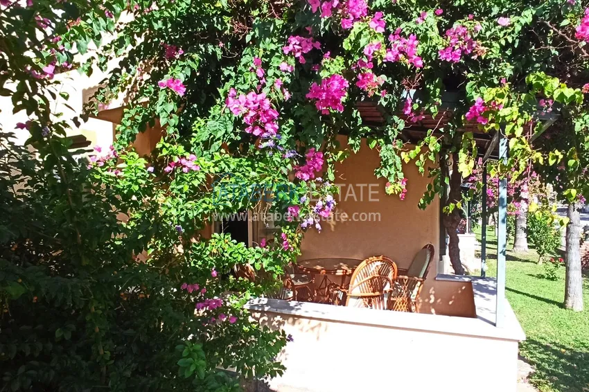 Purchase Triplex villa with furniture in a complex of townhouses - Alanya, Konakli area 1