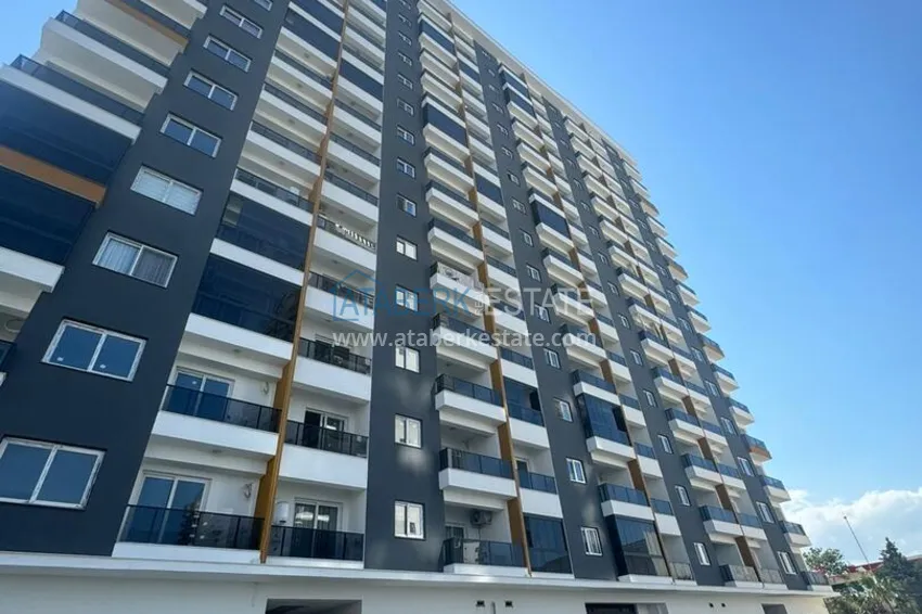 1+1 apartment in a new complex from the owner in the Tomyuk-Mersin area 1
