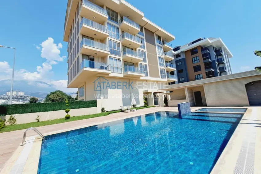 Furnished 1+1 apartment in a new comfort-class complex, Kargicak district — Alanya 1 