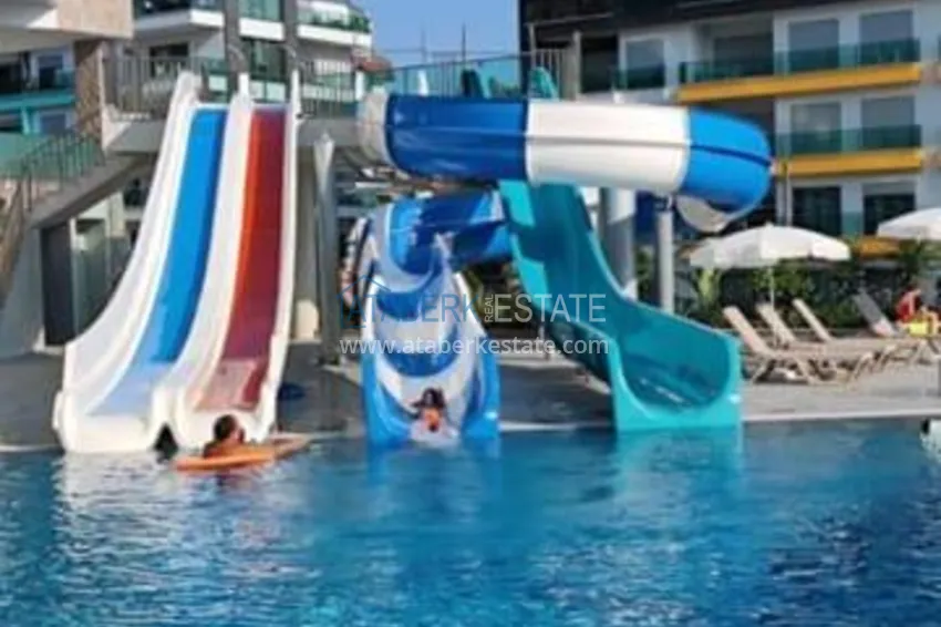 Apartament 1+1 z meblami i widokiem na morze w kompleksie przy plaży — Alanya, dzielnica Kargicak 5