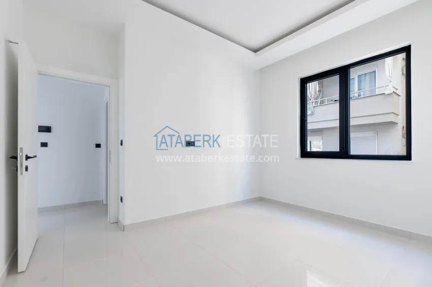 Purchase One bedroom apartment near Cleopatra beach! Your new home in the center of Alanya 6 