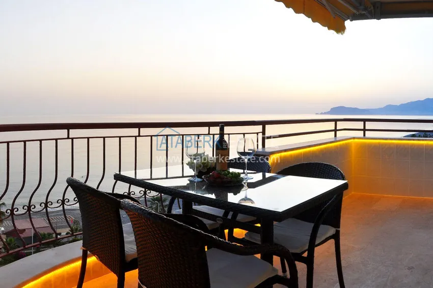 Purchase Apartment in Mahmutlar modern interior, direct sea view, first coastal 15