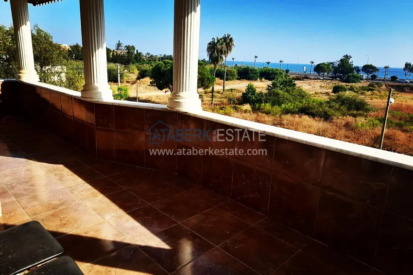 Purchase Three-level villa with private garden and sea view in Konakli, Alanya 21