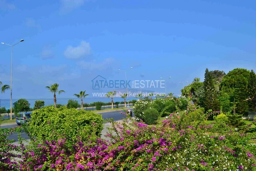 3+1 linear apartment with furniture, sea and mountain views on the beachfront - Tosmur, Alanya 17 