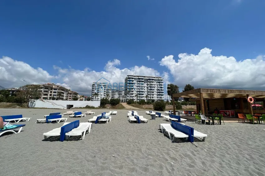3+1 linear apartment with furniture, sea and mountain views on the beachfront - Tosmur, Alanya 19 