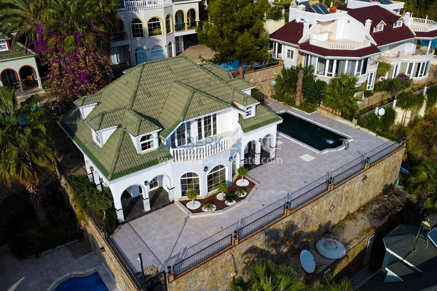 Premium villas in Alanya, Tepe Mountain District 1 