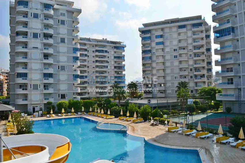 3+1 linear apartment with furniture, sea and mountain views on the beachfront - Tosmur, Alanya 2 