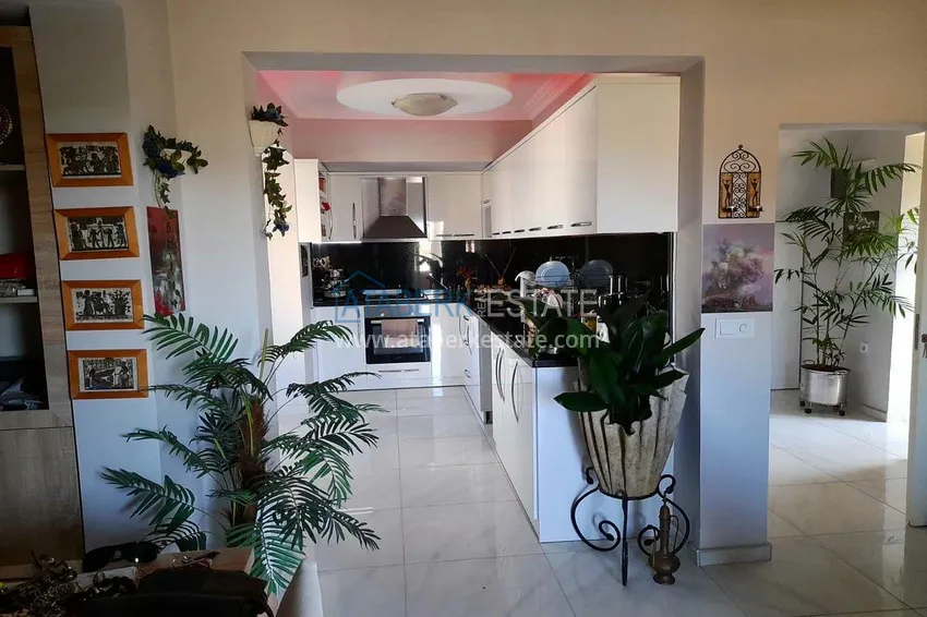 Purchase Three-level villa with private garden and sea view in Konakli, Alanya 2