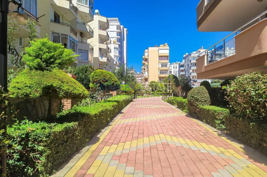 Apartment in Mahmutlar modern interior, direct sea view, first coastal 7