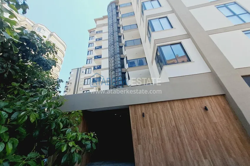 Two-bedroom apartment with new furniture with sea and mountain views - Alanya center, Cleopatra beach area 5
