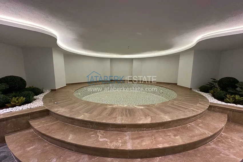 Two-bedroom apartment with new furniture with sea and mountain views - Alanya center, Cleopatra beach area 15