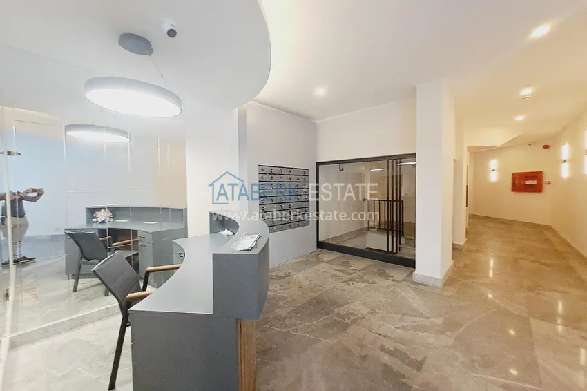 Two-bedroom apartment with new furniture with sea and mountain views - Alanya center, Cleopatra beach area 6