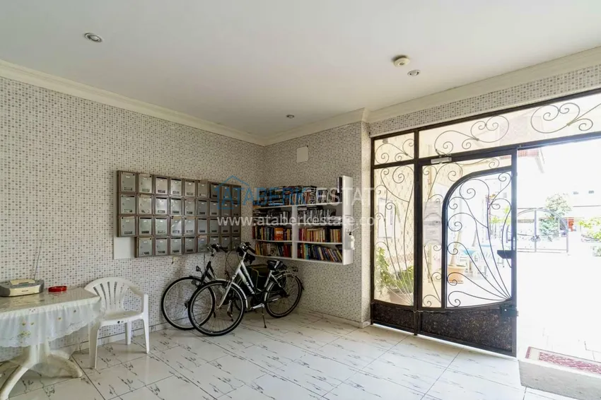 One bedroom apartment in a cozy residential complex. Suitable for a residence permit. Oba District, Alanya 8
