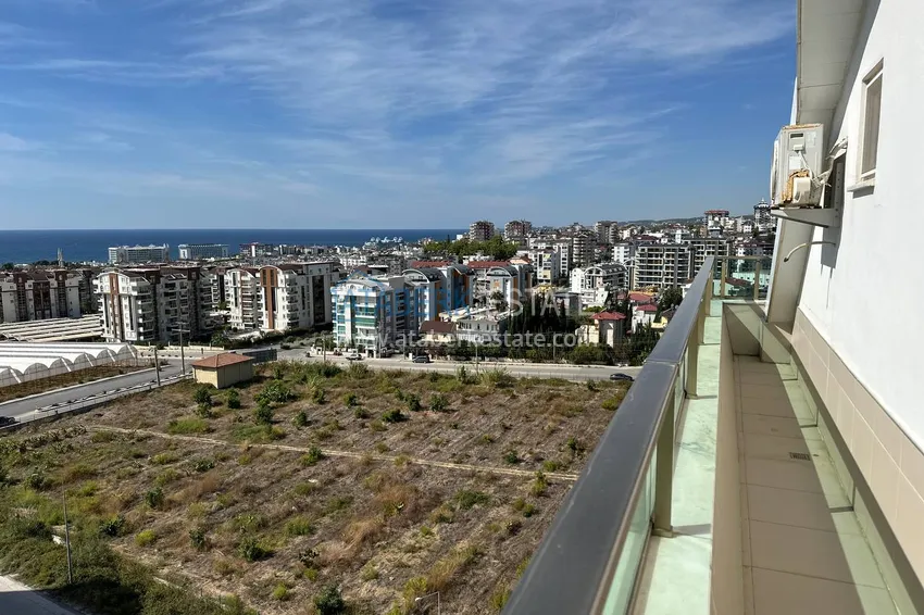 Kupuj Umeblowany dwupoziomowy 3+1 z przeszklonym balkonem i widokiem na morze, dzielnica Avsallar — Alanya 16