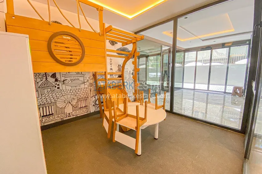 Dobrze wykończone apartamenty w nowym budynku - Alanya, plaża Kleopatra 17 