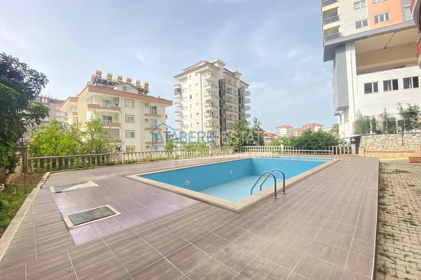 Duplex penthouse in Cikcilli, Alanya furnished in a small complex 2 