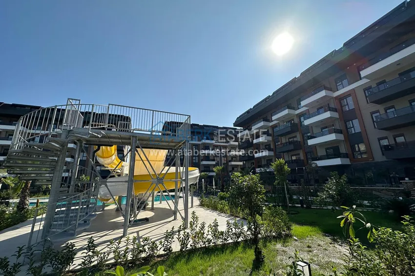 2+1 penthouse duplex with furniture from the owner in Alanya, Oba district 3 
