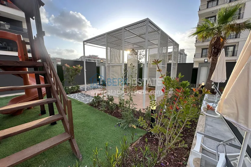 New buildings in Alanya, primary real estate. Newly furnished apartment from the owner — the center of Mahmutlar, Saturday market area 7