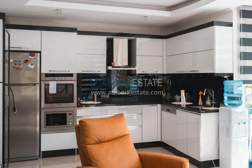 Kupuj Nieruchomość na zezwolenie na pobyt! Apartament 3+1 w prestiżowym kompleksie mieszkalnym w centrum regionu europejskiego — Oba, Alanya 9