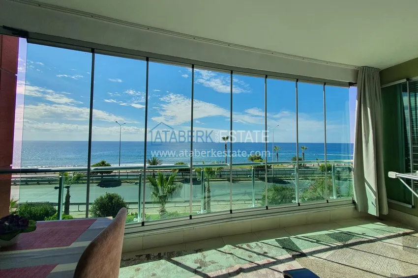 Kupuj Apartament z jedną sypialnią z przeszklonym balkonem i widokiem na morze, pierwsza linia brzegowa - dzielnica Kestel, Alanya 9