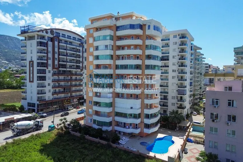 Apartment 2+1 with furniture, mountain and sea views — Alanya, Mahmutlar district 1