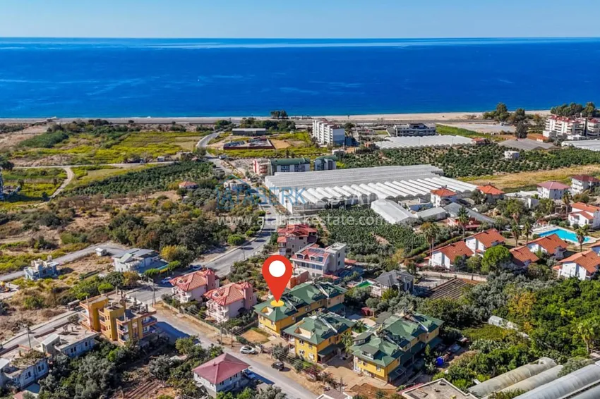 Trzypiętrowa willa w dzielnicy Alanya - Demirtash. Nadaje się do zezwoleń na obywatelstwo i pobyt 1