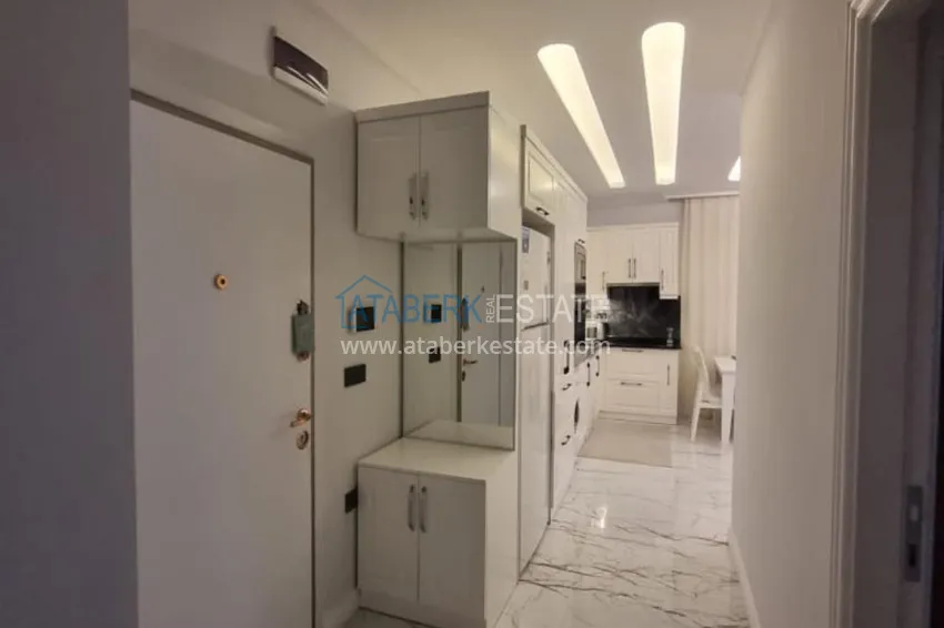 Purchase Furnished three-room apartment in a prestigious area of Alanya, Oba 2 