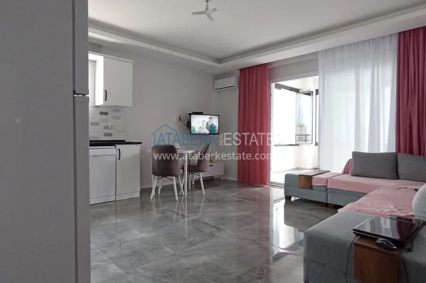 Kupuj Przestronny apartament 1+1 z widokiem na morze i 2 przeszklonymi balkonami w Mersin, Arpacbakhshish 2
