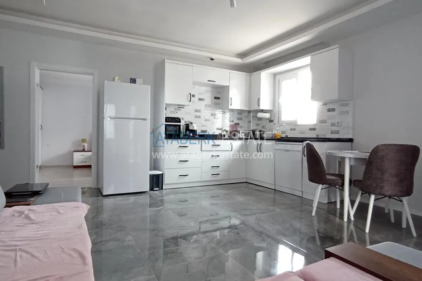 Kupuj Przestronny apartament 1+1 z widokiem na morze i 2 przeszklonymi balkonami w Mersin, Arpacbakhshish 3