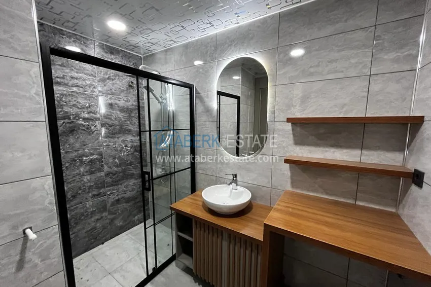Purchase Finished three-room penthouse in Mersin, Arpachbakhshish 8