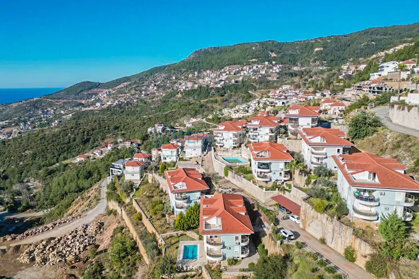 Spacious furnished duplex with views in the prestigious area of Alanya - Bektash 2
