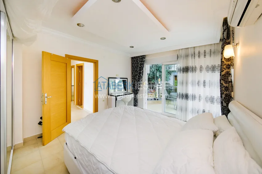 Purchase Spacious furnished duplex with views in the prestigious area of Alanya - Bektash 10