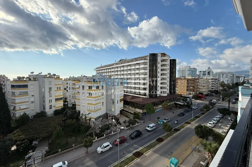 Purchase Two-bedroom apartment just 150 meters from the sea — Alanya, Mahmutlar 13 