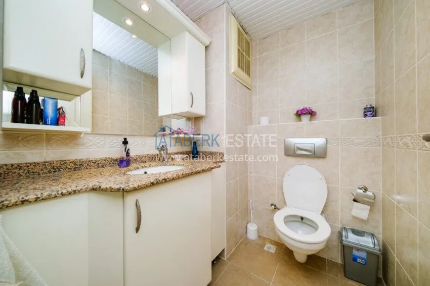 Purchase Property for a residence permit in the center of Alanya, Three-room apartment with furniture 14