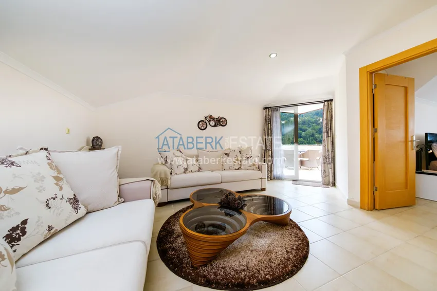 Purchase Spacious furnished duplex with views in the prestigious area of Alanya - Bektash 17