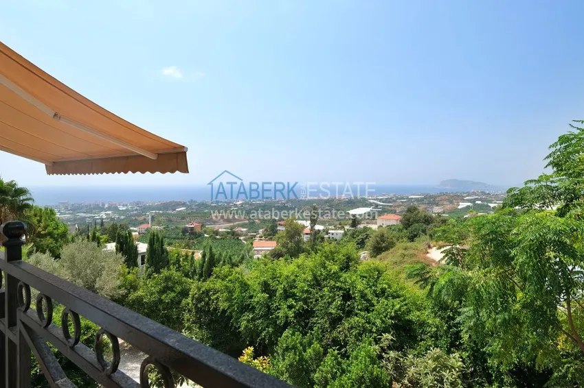Gorgeous private villa with panoramic views and guest bungalow in Kestel, Alanya 20