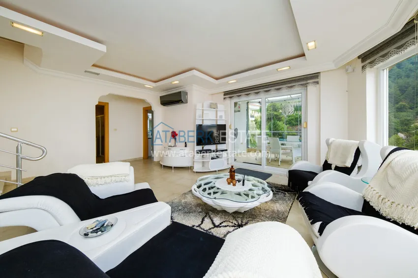 Purchase Spacious furnished duplex with views in the prestigious area of Alanya - Bektash 2