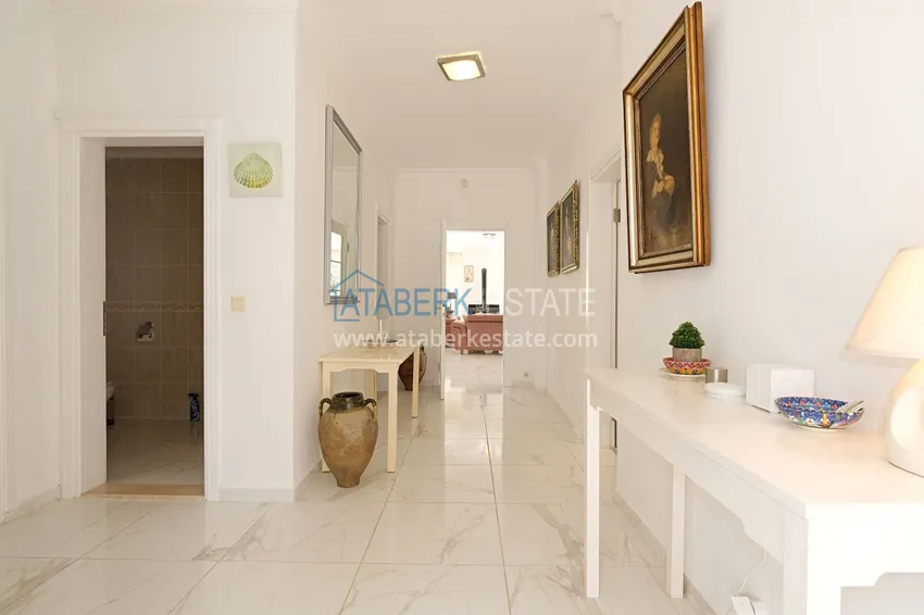 Purchase Gorgeous private villa with panoramic views and guest bungalow in Kestel, Alanya 3