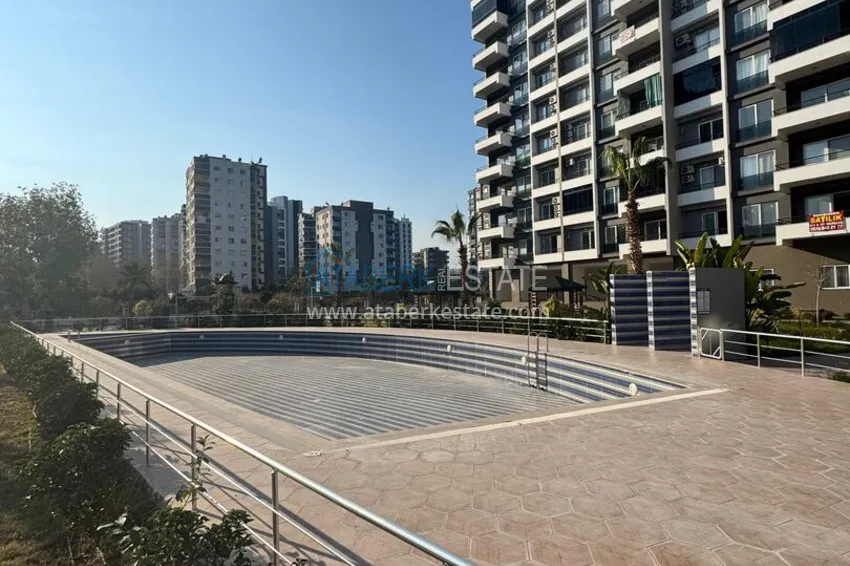 Two-bedroom apartment with sea and mountain views in a modern complex — Mersin, Tomyuk district 4