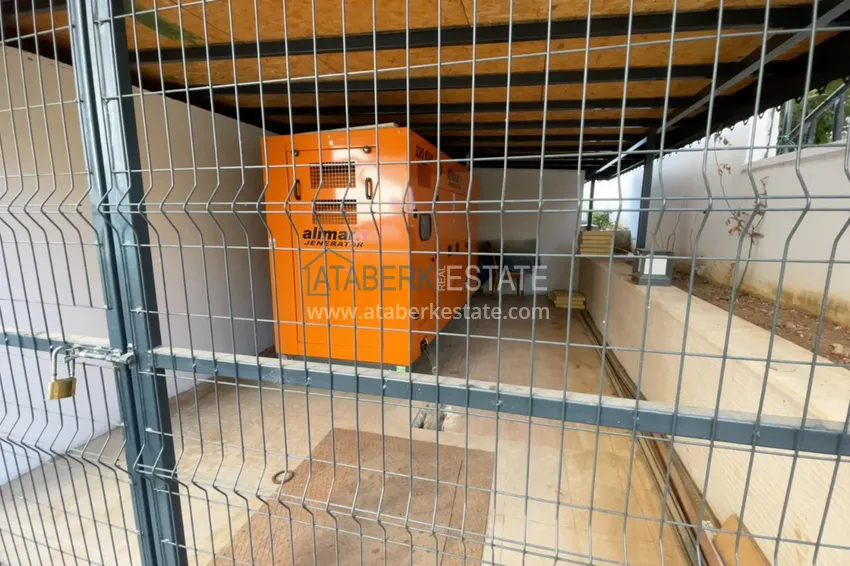 1+1 apartment in Mahmutlar with furniture and mountain views 8